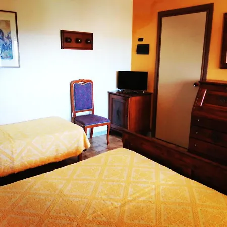 ホテル Club Hotel Malaspina 4*