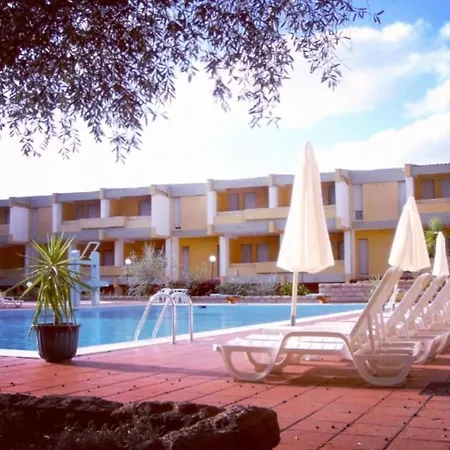 Club Hotel Malaspina ホテル 4*